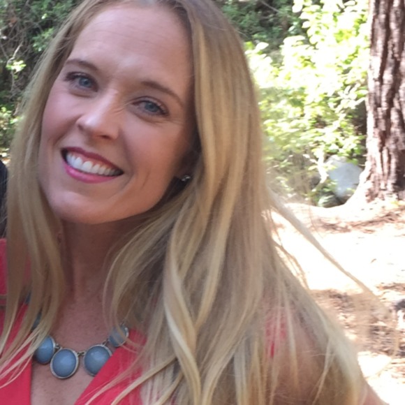 Meet your Posher, Heidi - Picture 1 of 1